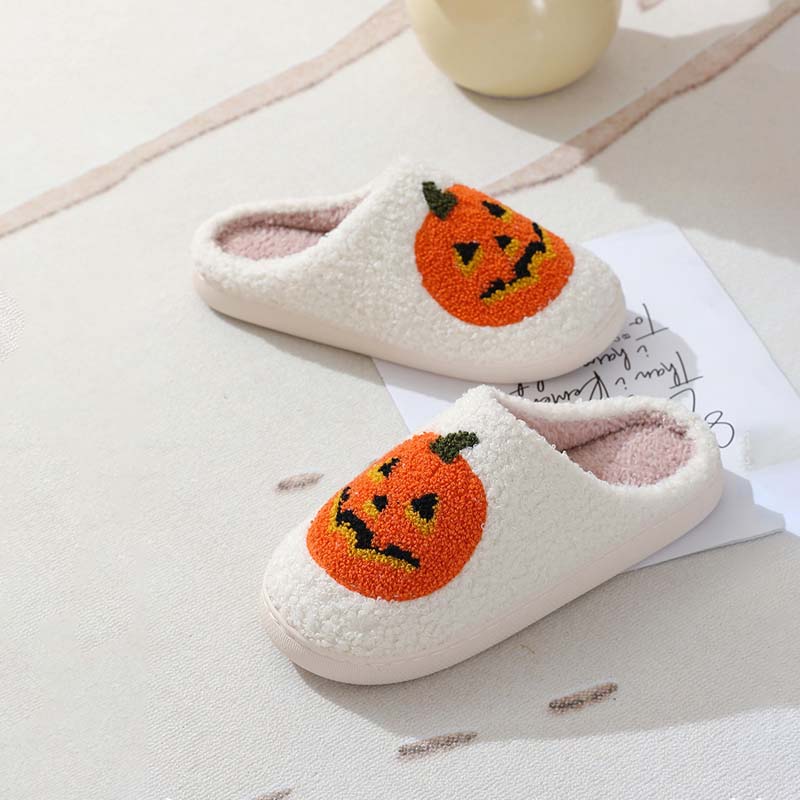 Pluszowe Kapcie W Kształcie Dyni Na Halloween